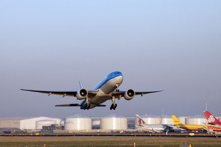 AMSTERDAM, THE NETHERLANDS - FEBRUARY 18, 2015::Boeing 747 passenger plane taking off from the airport of Schipholのeditorial素材