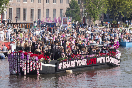 Amsterdam, Netherlands - August 1, 2015: Participants in the annual event for the protection of human rights and civil equality - Gay Pride Paradeのeditorial素材