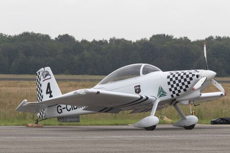 White propeller sport planeのeditorial素材