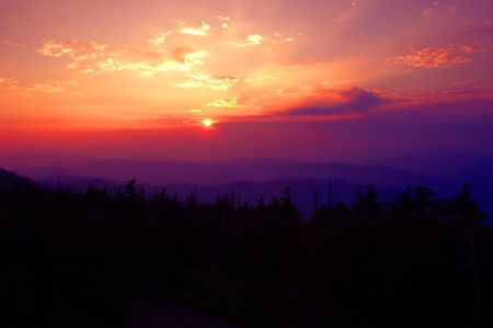 Sunset over the Great Smoky mountainsの写真素材