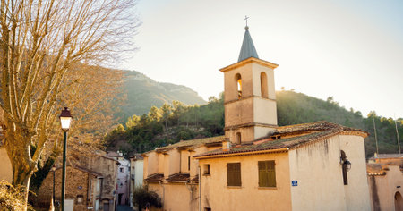 View of the church of Saint Christophe in the small town of Mazaugues in the Var department, located at the eastern end of the Sainte-Baume massif, in the Provence region of Franceの写真素材