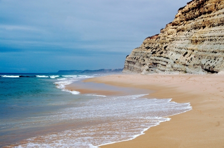 Algarve counts absolutely to one of the nicest coasts richest in wave of Europe のeditorial素材