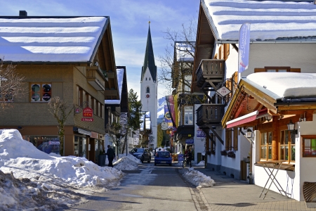 Oberstdorf is Germany s southernmost municipality  Oberstdorf consists of many small and picturesque hamlets  Rubi, Reichenbach and Schöllang in the north, the west or Kornau Tiefenbach のeditorial素材