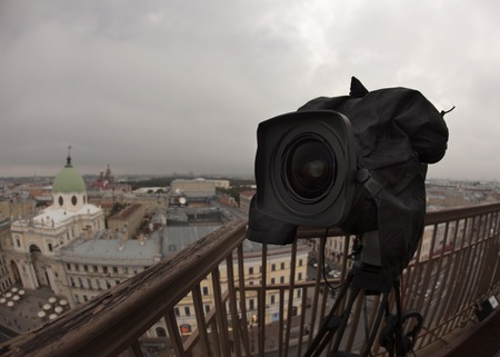 professional camcorder on the shooting of the cityscape