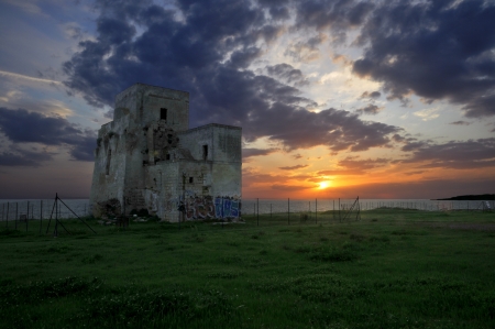 Leporano TA - Sunset on the Spanish towerの写真素材