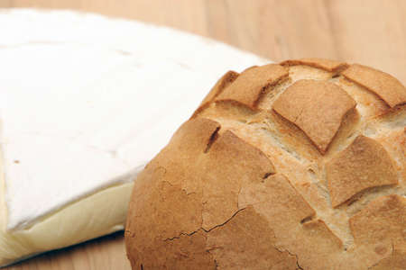 Brie cheese and sourdough bread