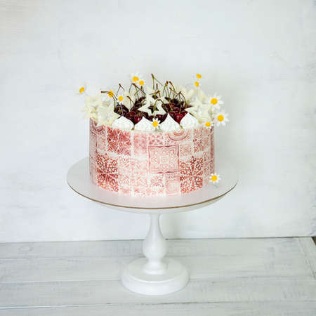 Burgundy stencil cake with roses for 30th anniversaryの写真素材