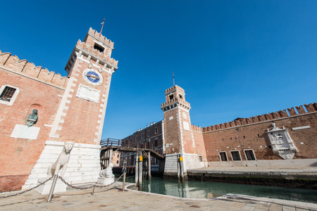 Arsenale of Venice, the arsenal there are two towers, in between there passes a small river where passing ships for trade or militaryのeditorial素材
