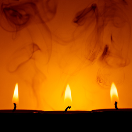 candle smokeの写真素材