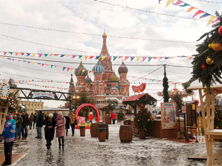 MOSCOW, RUSSIA - December 01, 2019. New Year's fair on Red Square in Moscow. View of St. Basil's Cathedral.のeditorial素材