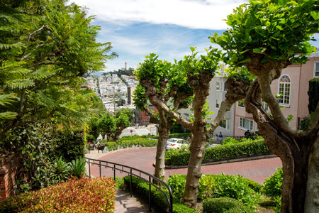 SAN FRANCISCO, USA - APRIL 2016: Famous Lombard street, one of the most famous landmark and the crookedest street in the world. San Francisco, California, USAのeditorial素材