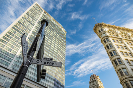 SAN FRANCISCO, USA - APRIL 2016: O'Farrell and Grant streets crossroad sign in San Francisco, California, USAのeditorial素材