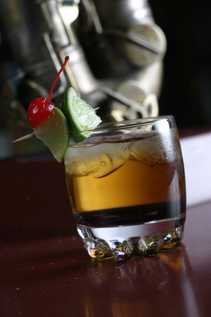 whiskey with iceの写真素材