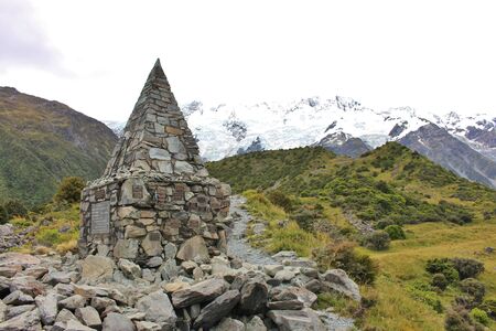 Mount Cook Alpine Memorial along the way to Mount Cookの写真素材