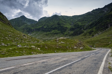 Grunge mountain road, Transfagarasan - Arges, Romaniaの写真素材