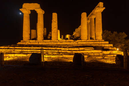 Juno Temple in Agrigento archaeological parkのeditorial素材