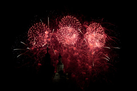 A beautiful fireworks in the night sky
