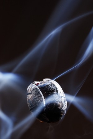 coffee bean with smoke の写真素材