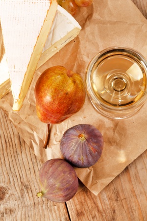 wine and cheese の写真素材