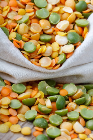 dried lentils 