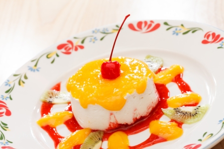 panna cotta dessert for kidsの写真素材