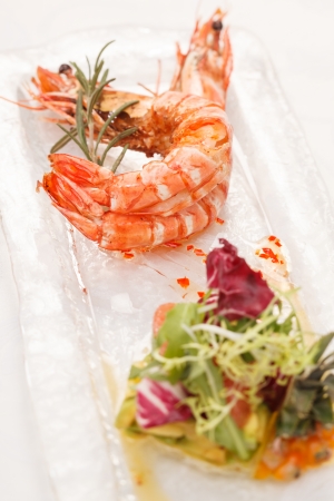 shrimps with saladの写真素材