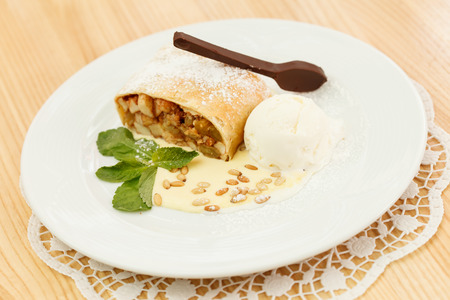 apple strudelの写真素材