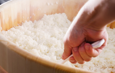 chef making sushiの写真素材