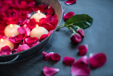 red roses and candlesの写真素材
