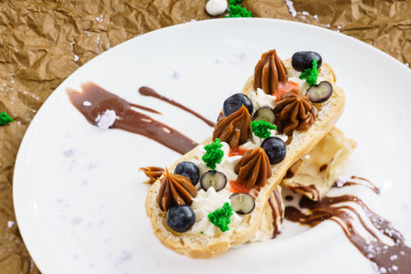 eclair with berry