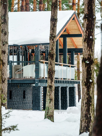 winter wooden houseのeditorial素材