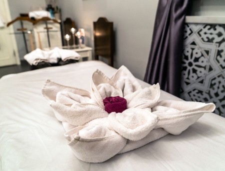 spa room with candlesの写真素材