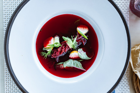 Cold summer soup. Beetroot soup - Imageの写真素材
