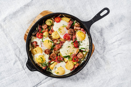 breakfast in the cast iron pan