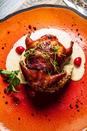 whole chicken with mashed potatoの写真素材