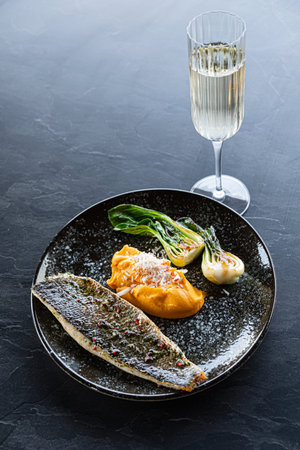 fish with vegetables and white wine