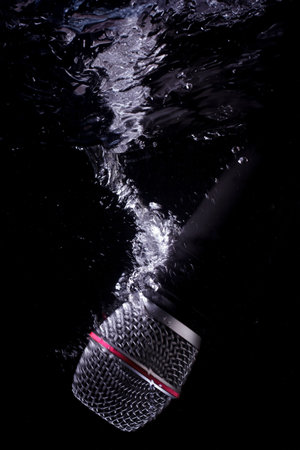 Sinking Microphone Underwater: Music's Submerged Voice
