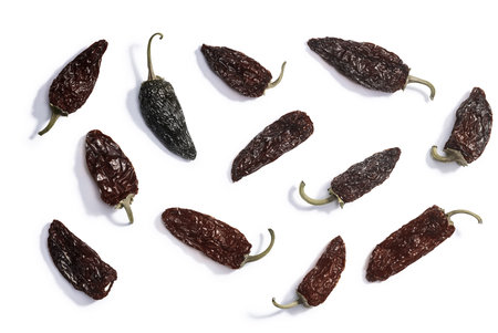 Chipotle Morita, a whole smoke-dried overripe Jalapeno chile peppers, top view