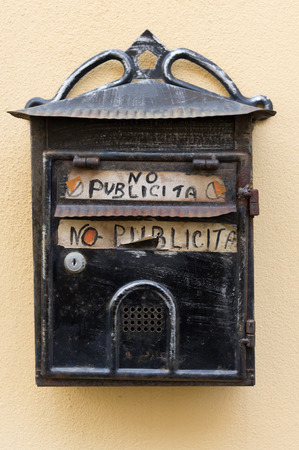 mailbox with the words  no promotion serviceの写真素材