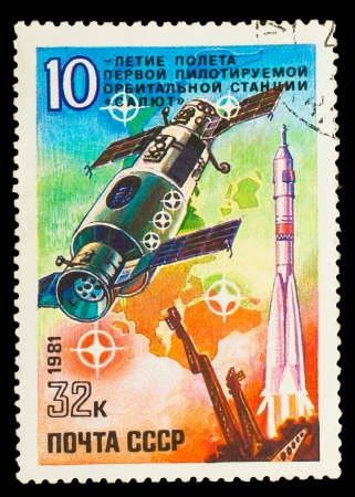 USSR- CIRCA 1981 stamp printed in USSR, Start off spaceship SOYUZ , circa 1981のeditorial素材