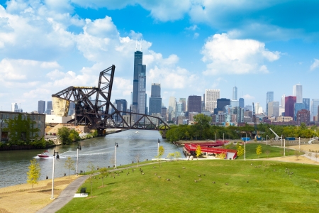 Park with Chicago Downtown Background の写真素材