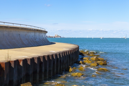 bicycle path with downtown chicago in background の写真素材