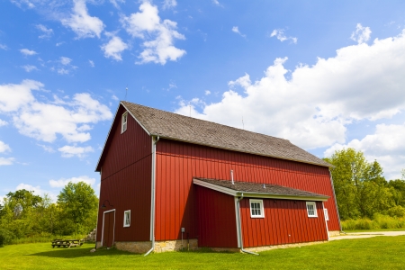 American Farmland With Blue Cloudy Skyのeditorial素材