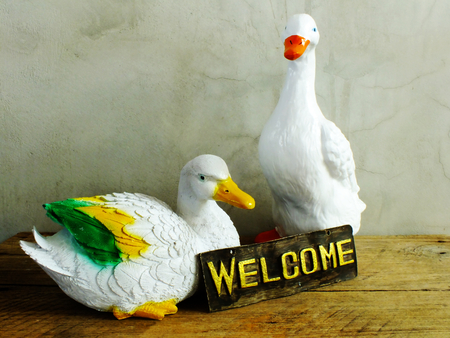 decorative ceramic duck interior decor ceramic statue with welcome signの写真素材