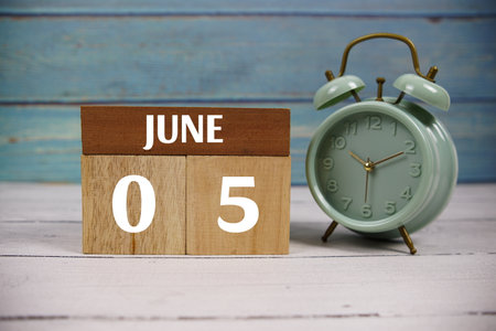 Wooden Calendar Showing the Date of June 5th. Day 5 of June Monthの写真素材