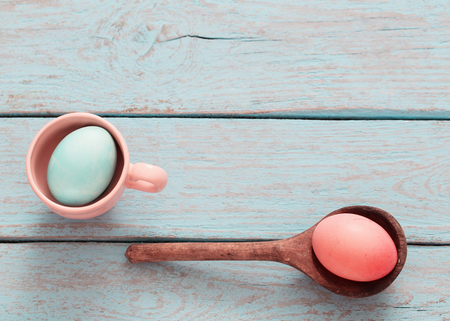 easter egg on wooden backgroundの写真素材