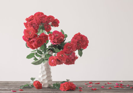 bouquet of red roses in vaseの写真素材