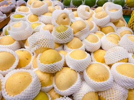 Chinese pears, pear, fruits, organic, supermarket, harvest, delicious, sweet, market, background, object, plant, natural, gourmet, nutrition, food, vitamin, texture, health foodの写真素材