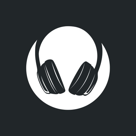 modern design concept of gamer headset logo, music headset for gamers esport illustration of game product templet symbol, shop, business brand, game team, with modern minimalist silhouetteのイラスト素材