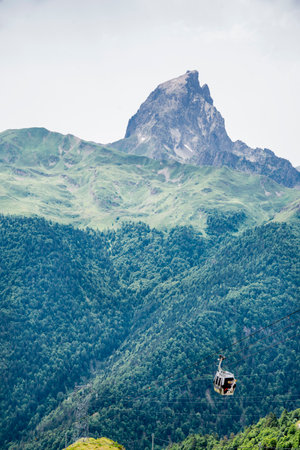 Lake of Artouste and see impressive views of the entire Valle d'Ossau. Pyrenees National. Next to The Portalet portの写真素材